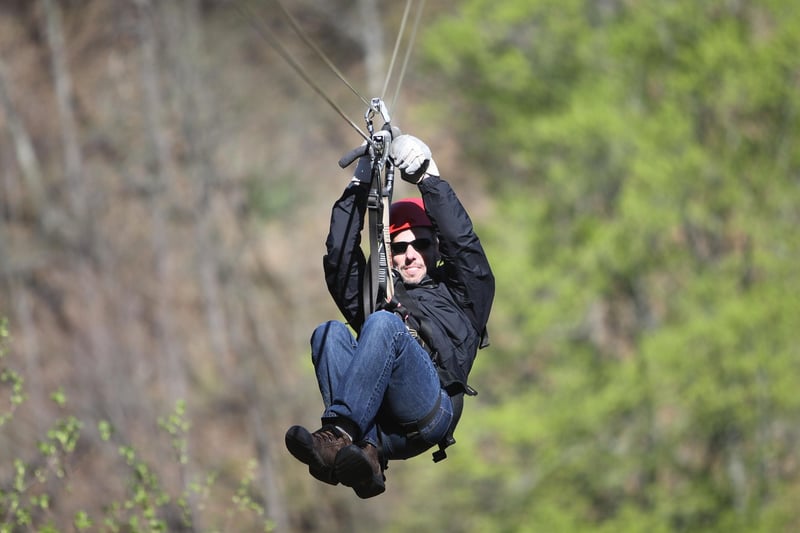 Zip-line Excursions